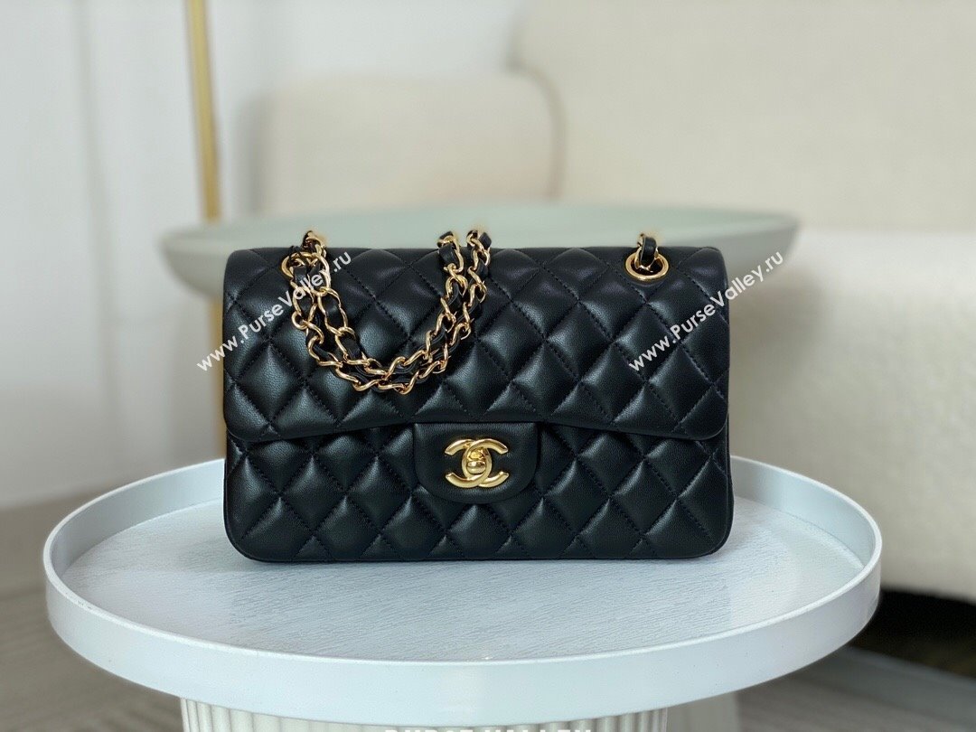 Chanel Lambskin Classic Small Flap Bag A01113 Black/Gold 2023 (SM-231227006)