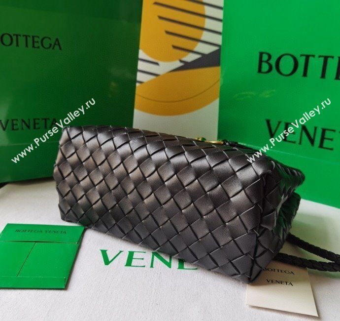 Bottega Veneta Small Andiamo Top Handle Bag in Intrecciato Leather Black/Gold 2025 743568 (WT-250205016)