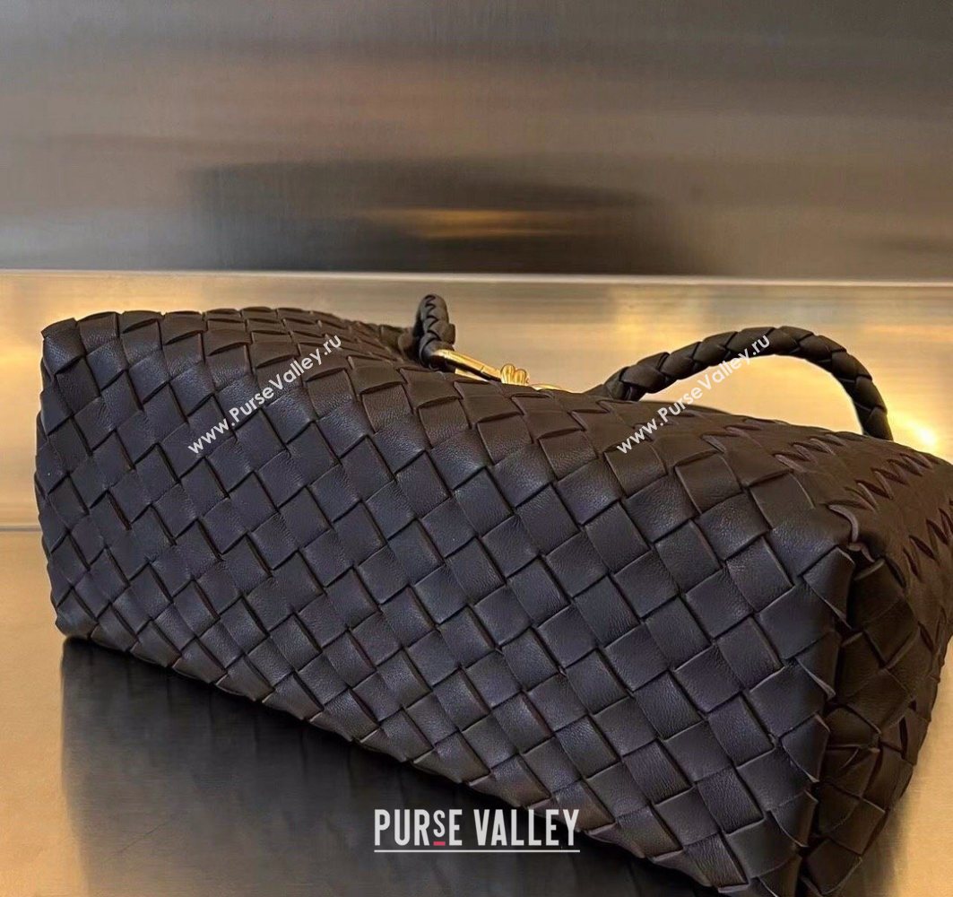 Bottega Veneta Medium Andiamo Top Handle Bag in Intrecciato Leather Fondant Brown 743572 2025 0731 (WT-250731027)