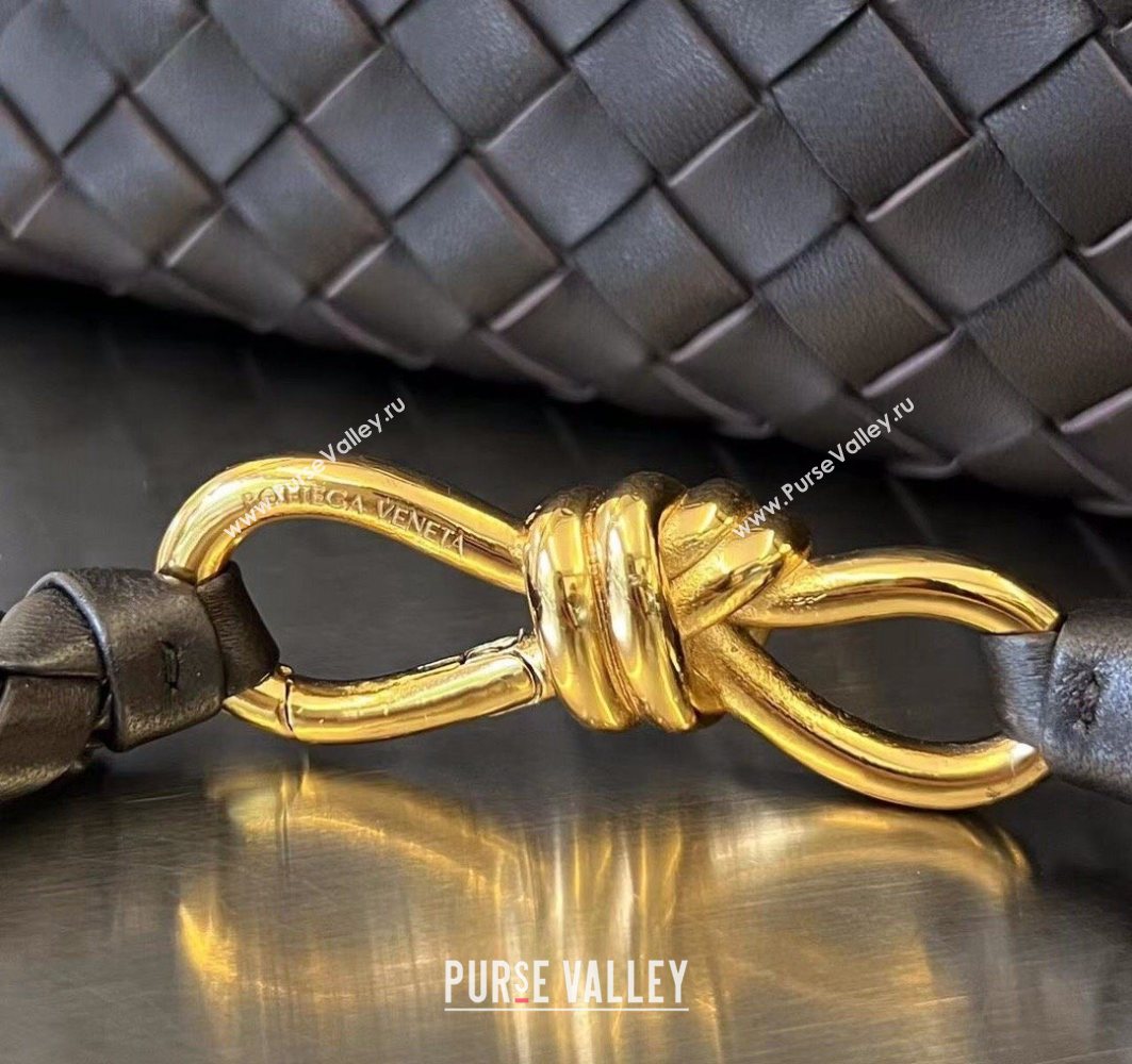 Bottega Veneta Medium Andiamo Top Handle Bag in Intrecciato Leather Fondant Brown 743572 2025 0731 (WT-250731027)