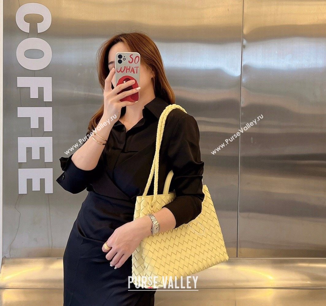 Bottega Veneta Medium Andiamo Top Handle Bag in Intrecciato Leather Ice Cream Yellow 743572 2025 0731 (WT-250731030)