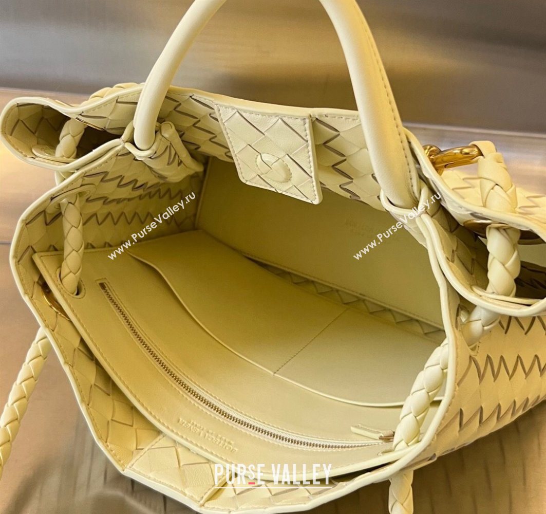 Bottega Veneta Medium Andiamo Top Handle Bag in Intrecciato Leather Ice Cream Yellow 743572 2025 0731 (WT-250731030)