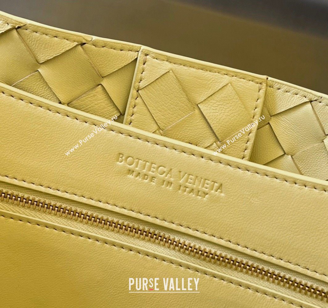 Bottega Veneta Medium Andiamo Top Handle Bag in Intrecciato Leather Ice Cream Yellow 743572 2025 0731 (WT-250731030)