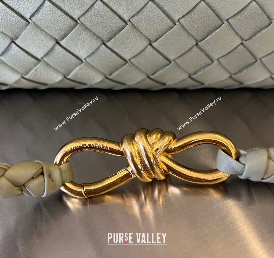 Bottega Veneta Medium Andiamo Top Handle Bag in Intrecciato Leather Travertine Green 743572 0731 (WT-250731031)