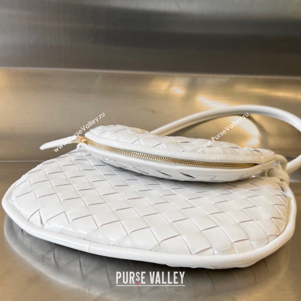 Bottega Veneta Small Gemelli Shoulder Bag in Intrecciato Leather White 2023 776764 (WT-231116017)