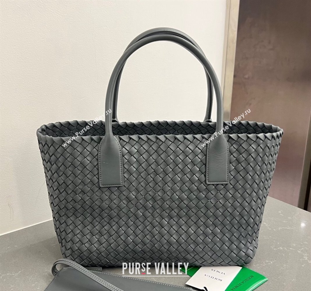 Bottega Veneta Medium Cabat Tote Bag in Intrecciato Leather Thunder Grey 2023 608810 (WT-231212075)