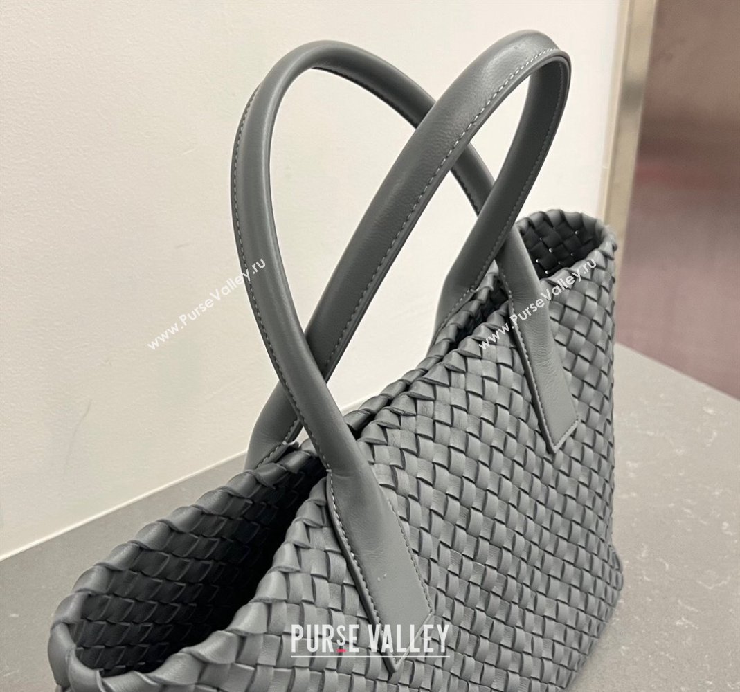 Bottega Veneta Medium Cabat Tote Bag in Intrecciato Leather Thunder Grey 2023 608810 (WT-231212075)