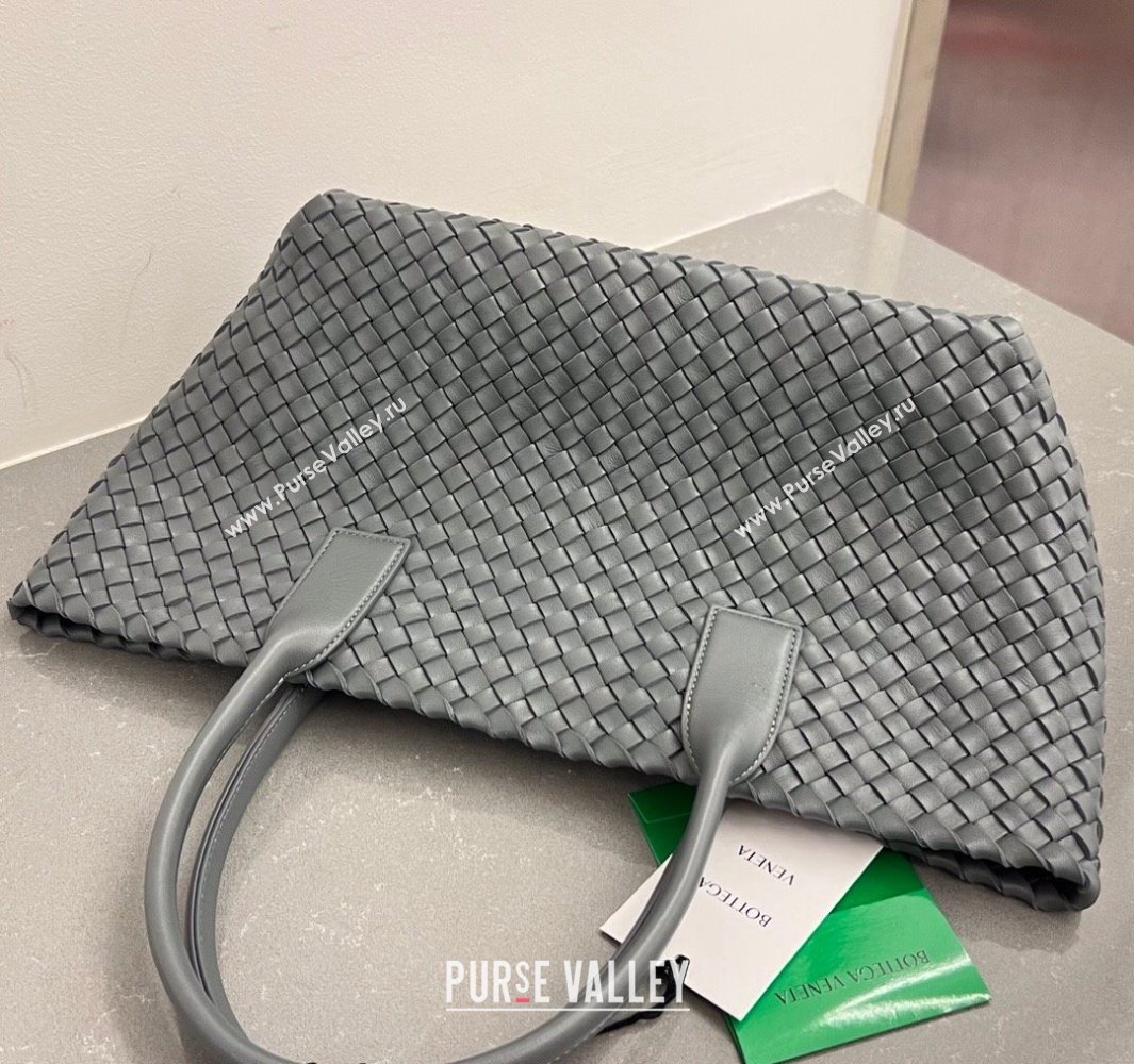 Bottega Veneta Medium Cabat Tote Bag in Intrecciato Leather Thunder Grey 2025 608810 (WT-250519095)