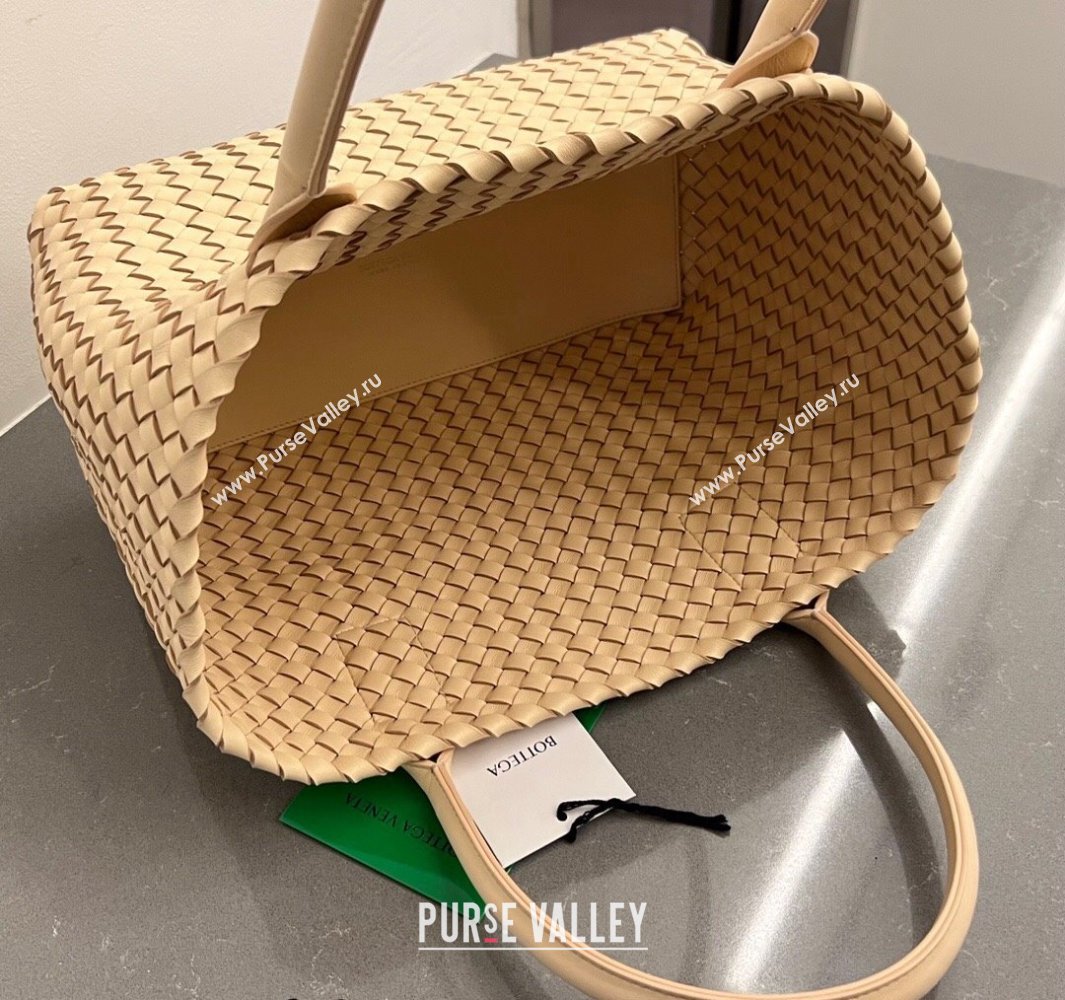 Bottega Veneta Medium Cabat Tote Bag in Intrecciato Leather Porridge Yellow 2025 608810 (WT-250519097)