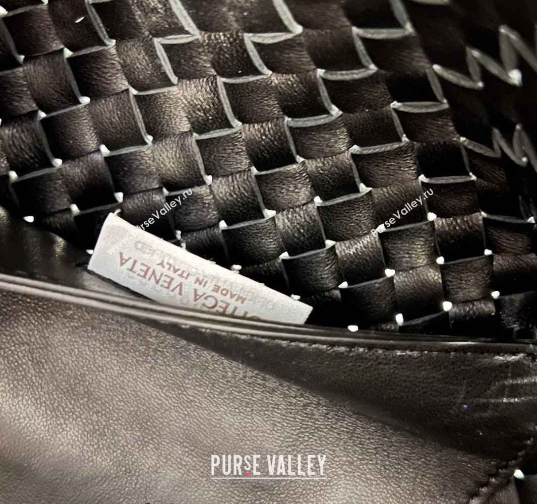 Bottega Veneta Medium Cabat Tote Bag in Intrecciato Leather Black 2025 608810 (WT-250519099)