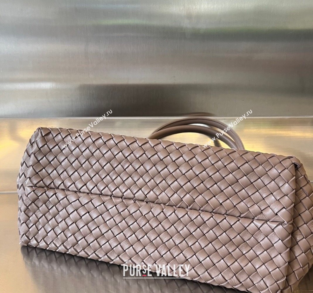 Bottega Veneta Medium Cabat Tote Bag in Intrecciato Leather Khaki 2023 608810 (WT-231212066)