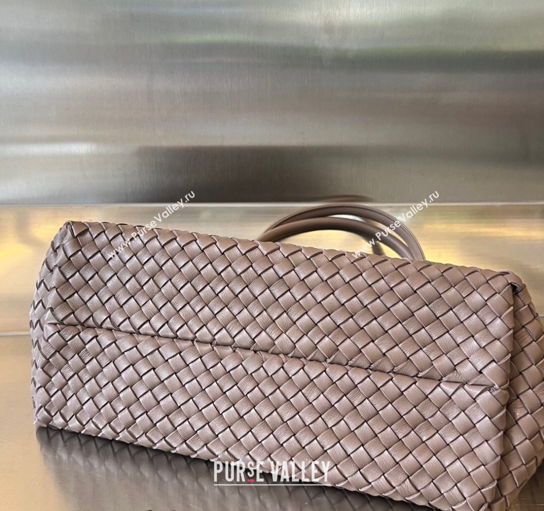 Bottega Veneta Medium Cabat Tote Bag in Intrecciato Leather Khaki 2025 608810 (WT-250519090)