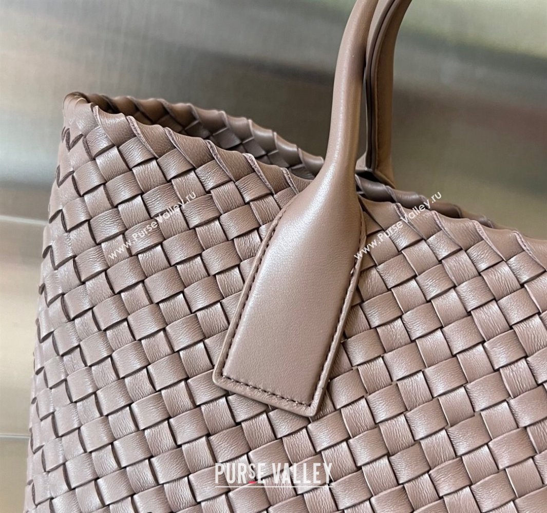 Bottega Veneta Medium Cabat Tote Bag in Intrecciato Leather Khaki 2025 608810 (WT-250519090)