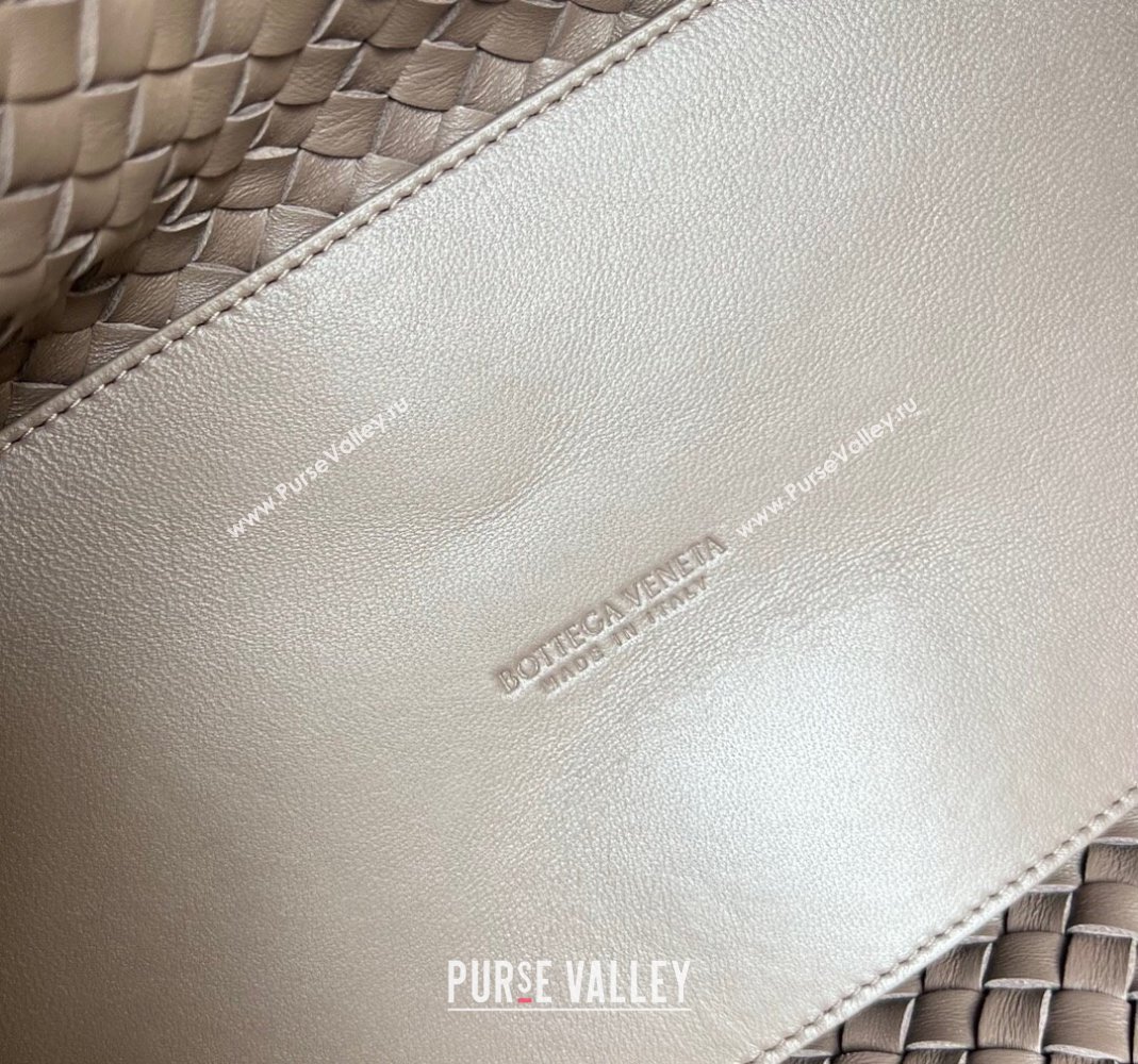 Bottega Veneta Medium Cabat Tote Bag in Intrecciato Leather Khaki 2023 608810 (WT-231212066)
