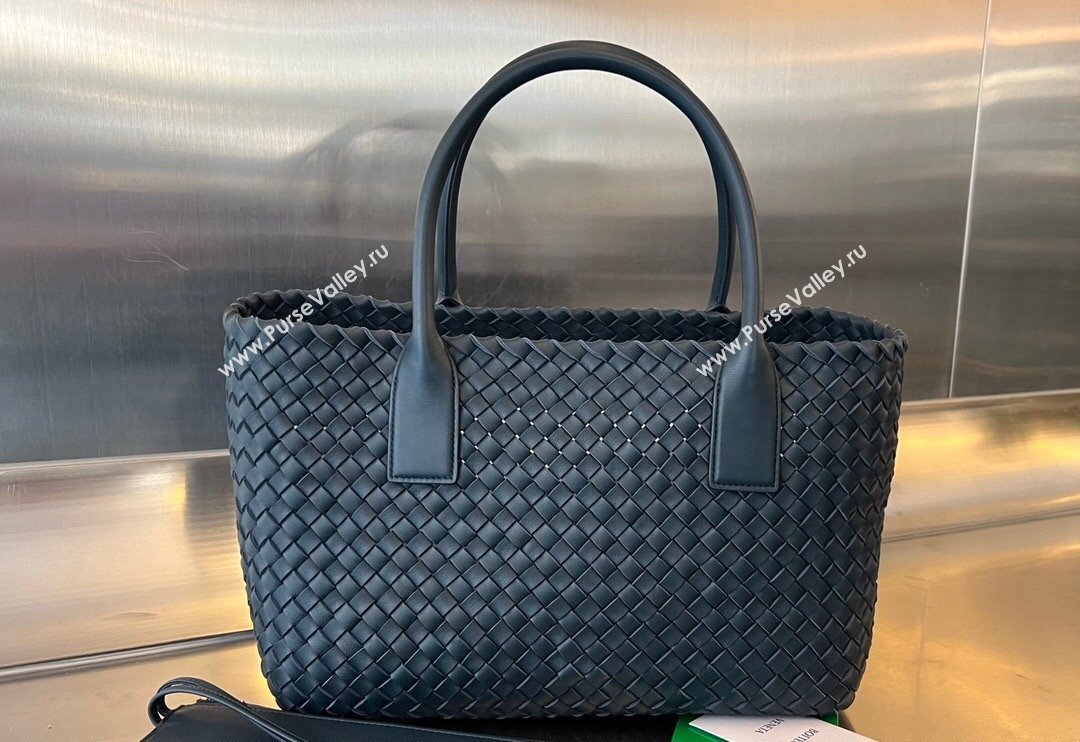 Bottega Veneta Medium Cabat Tote Bag in Intrecciato Leather Dark Blue 2025 608810 (WT-250519092)