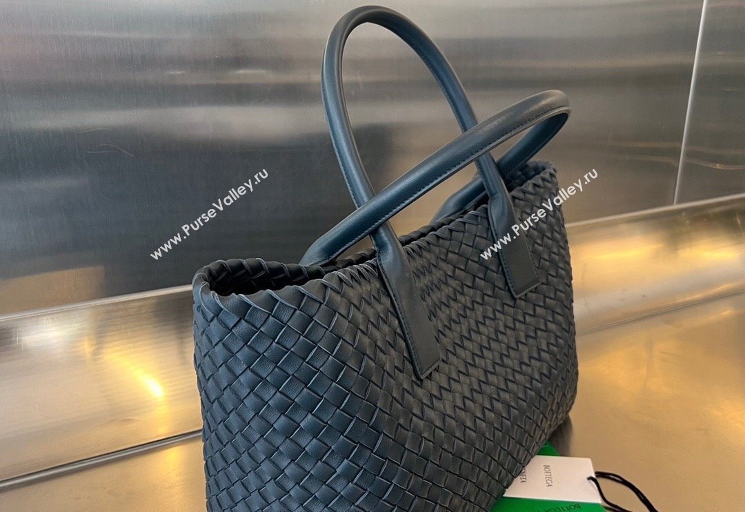 Bottega Veneta Medium Cabat Tote Bag in Intrecciato Leather Dark Blue 2025 608810 (WT-250519092)