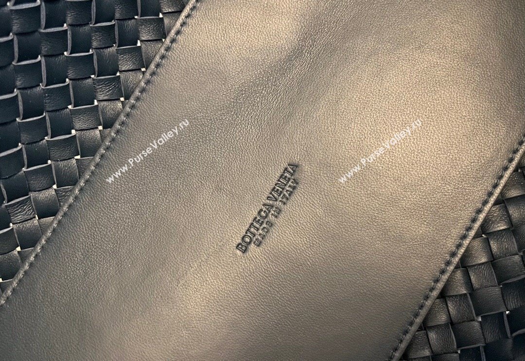 Bottega Veneta Medium Cabat Tote Bag in Intrecciato Leather Dark Blue 2025 608810 (WT-250519092)