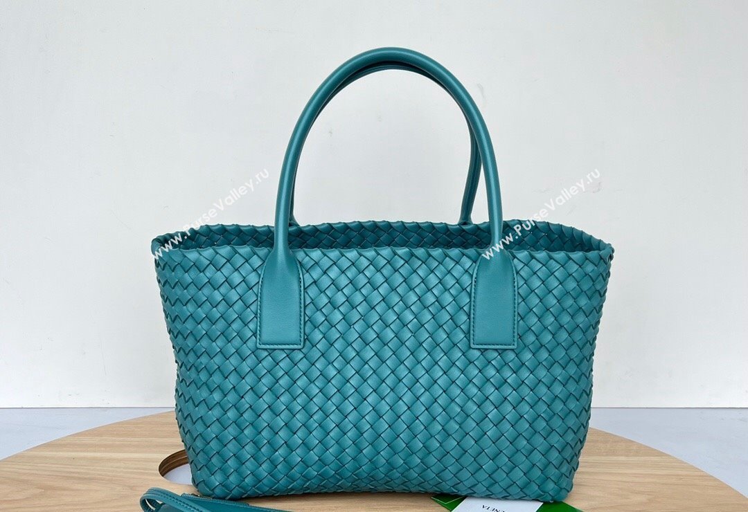 Bottega Veneta Medium Cabat Tote Bag in Intrecciato Leather Shiny Blue 2023 608810 (WT-231212069)