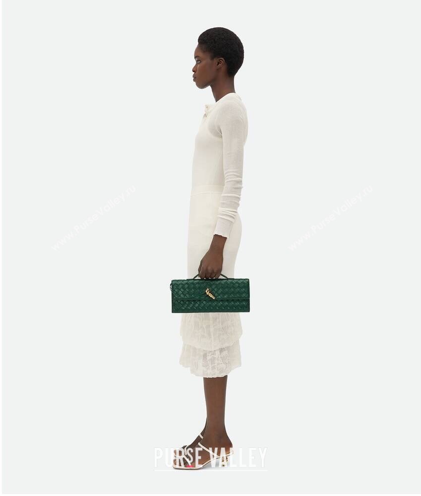 Bottega Veneta Long Clutch Bag Andiamo With Handle in Intrecciato Leather Emerald green 2023 741511 (WT-240119116)