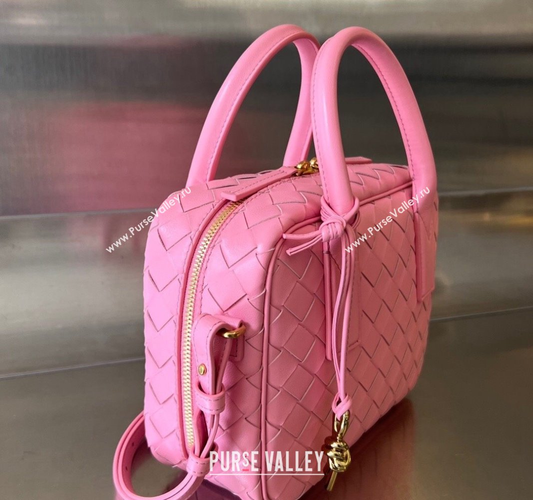 Bottega Veneta Small Getaway Top Handle Bag in Intrecciato Leather Pink 2023 776736 (WT-240314047)