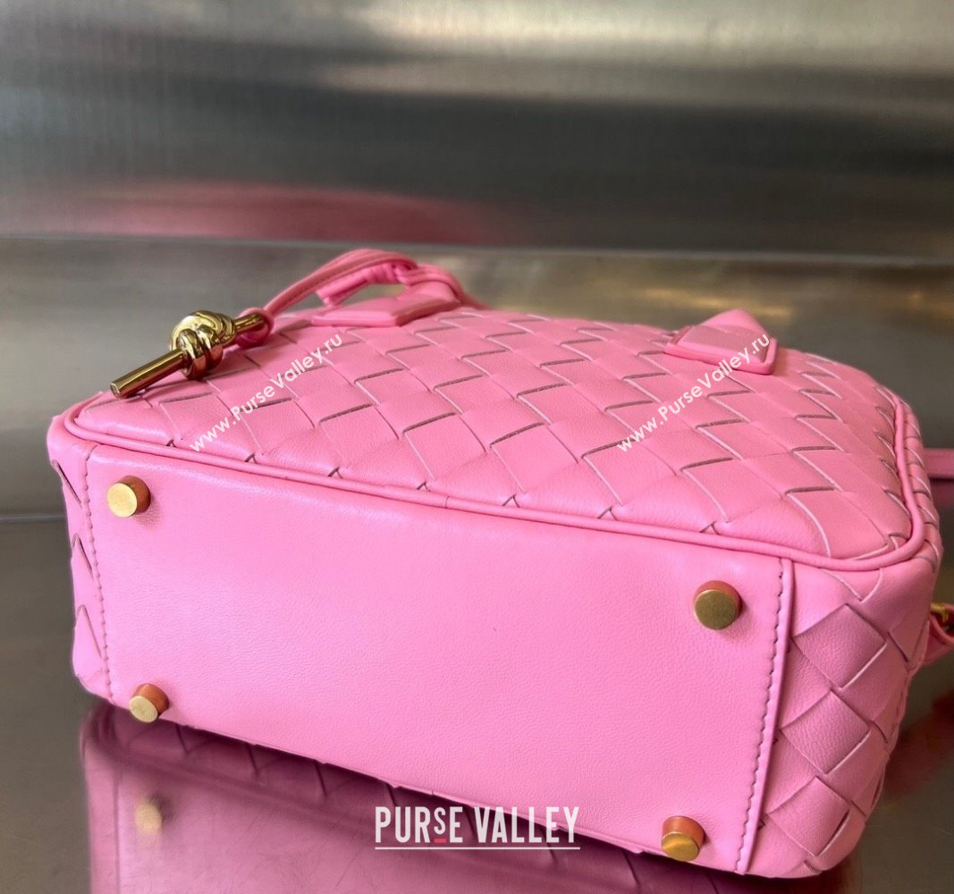 Bottega Veneta Small Getaway Top Handle Bag in Intrecciato Leather Pink 2023 776736 (WT-240314047)