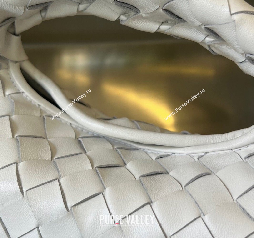 Bottega Veneta Mini Hop Hobo Bag in Intrecciato Leather White 2023 777586 (WT-240314051)