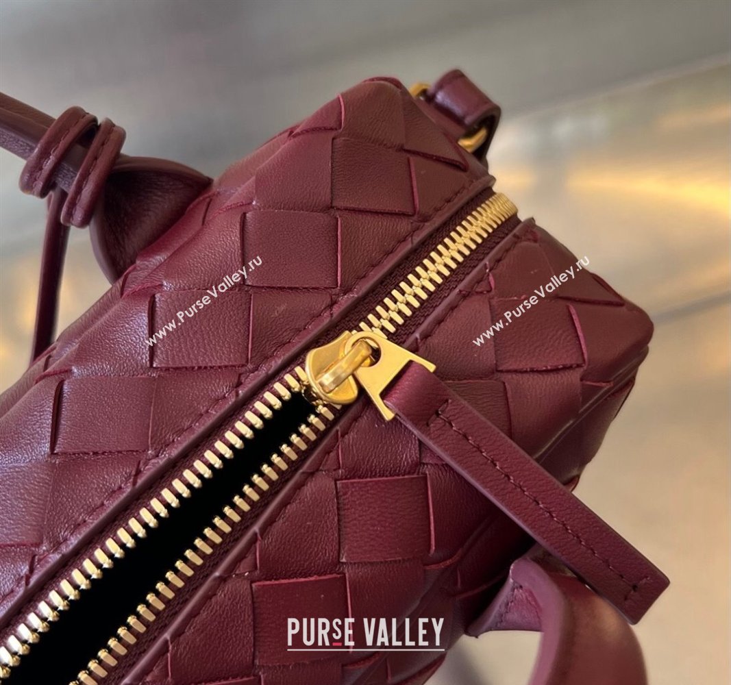 Bottega Veneta Small Getaway Top Handle Bag in Intrecciato Leather Burgundy 2023 776736 (WT-240314048)