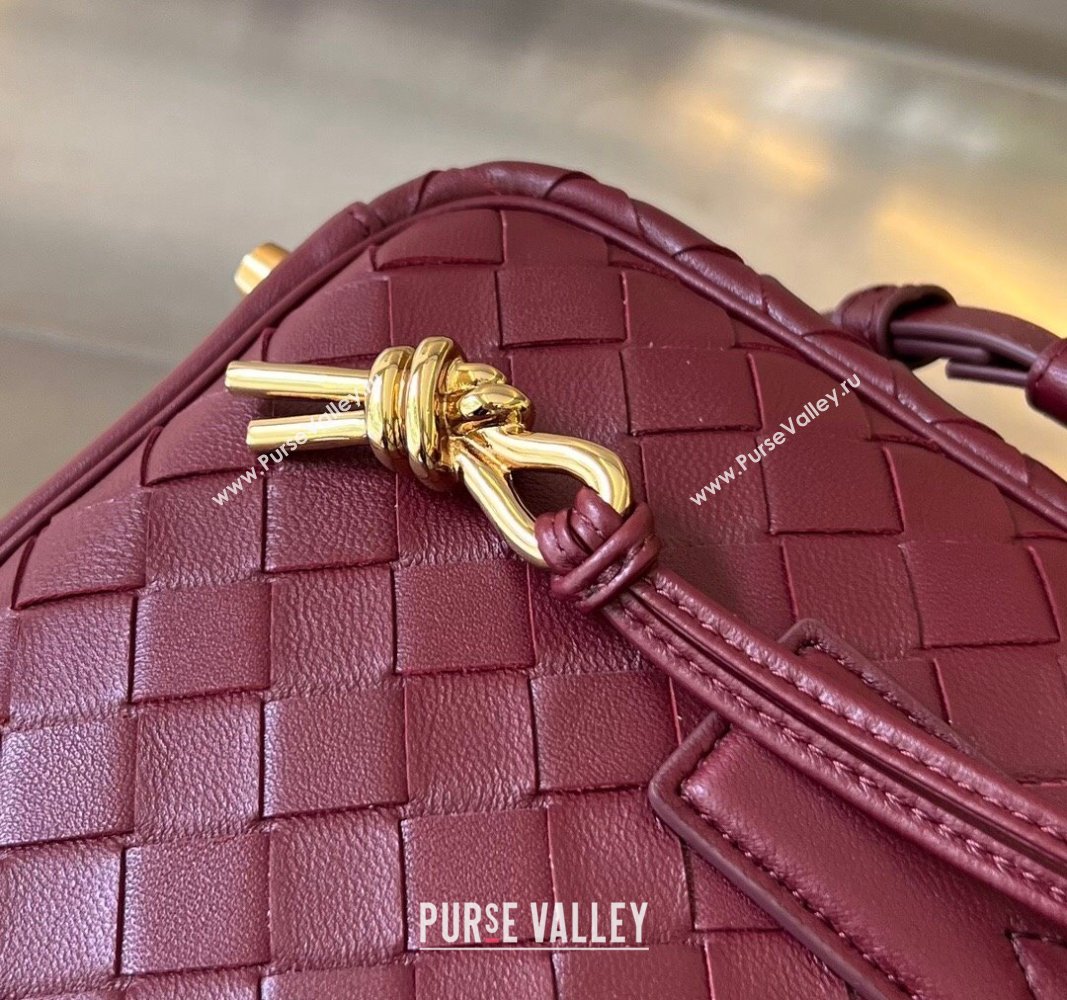 Bottega Veneta Small Getaway Top Handle Bag in Intrecciato Leather Burgundy 2023 776736 (WT-240314048)