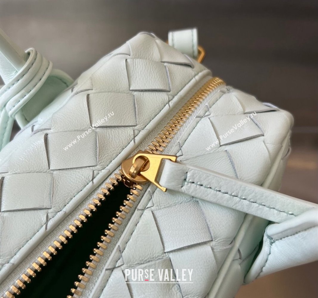 Bottega Veneta Small Getaway Top Handle Bag in Intrecciato Leather Glacier Blue 2023 776736 (WT-240314046)