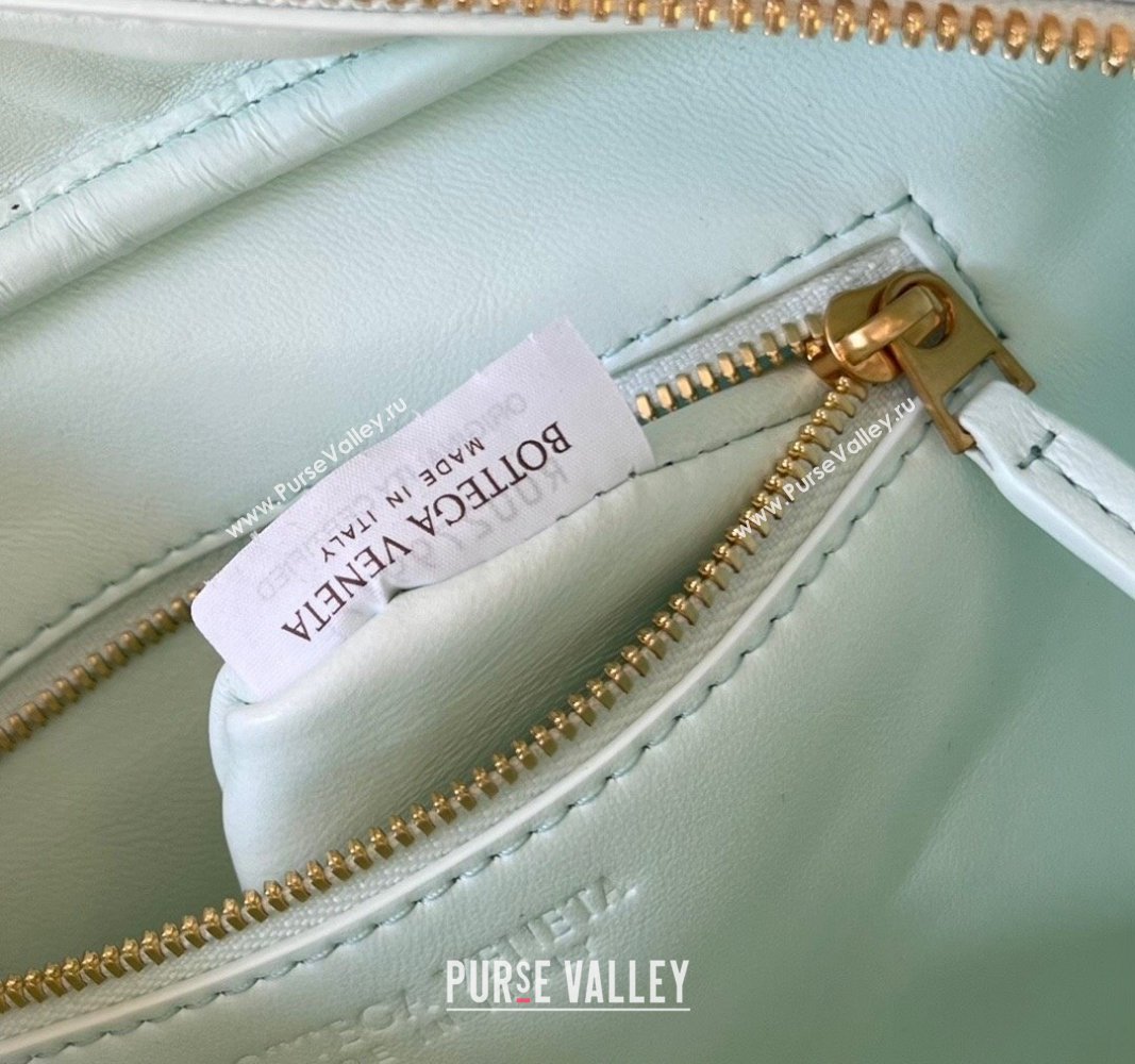 Bottega Veneta Small Getaway Top Handle Bag in Intrecciato Leather Glacier Blue 2023 776736 (WT-240314046)
