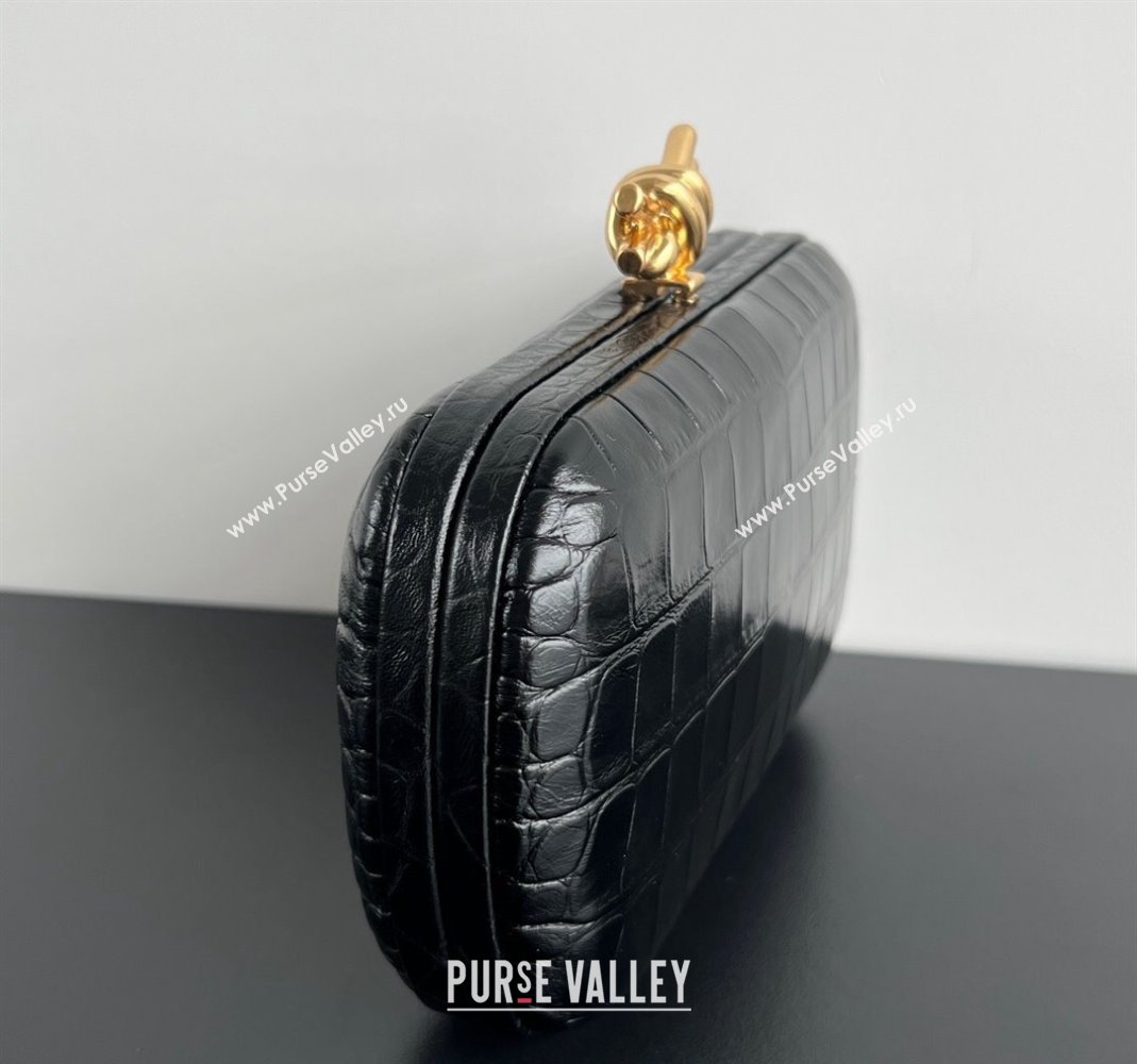 Bottega Veneta Knot Clutch in Alligator Embossed Leather Black 2024 737025 (WT-240418101)