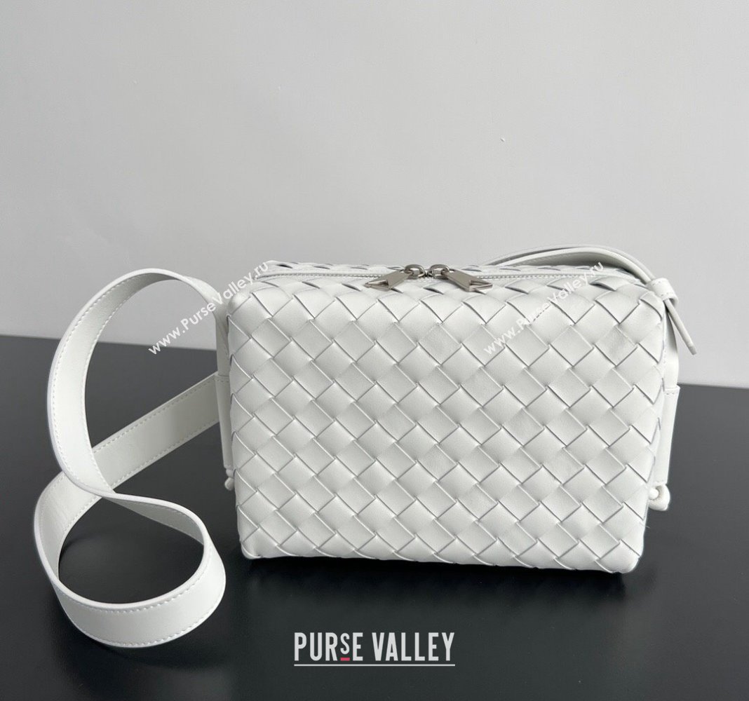 Bottega Veneta Intrecciato Camera Bag White 2024 755774 (WT-240418106)