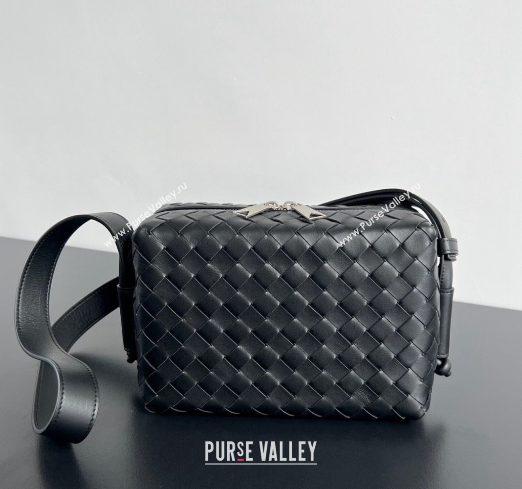 Bottega Veneta Intrecciato Camera Bag Black 2024 755774 (WT-240418107)