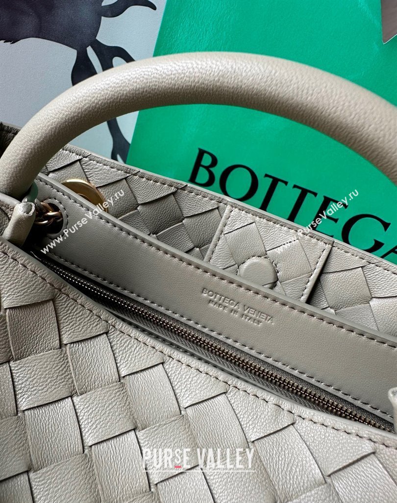 Bottega Veneta Small Andiamo Top Handle Bag With Chain Travertine Green 2024 786008 (WT-240419001)