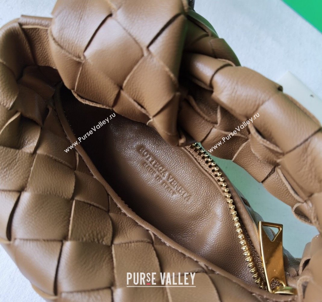 Bottega Veneta Candy Jodie Bag in Intreccio Leather Brown 2024 730828 (WT-240419021)