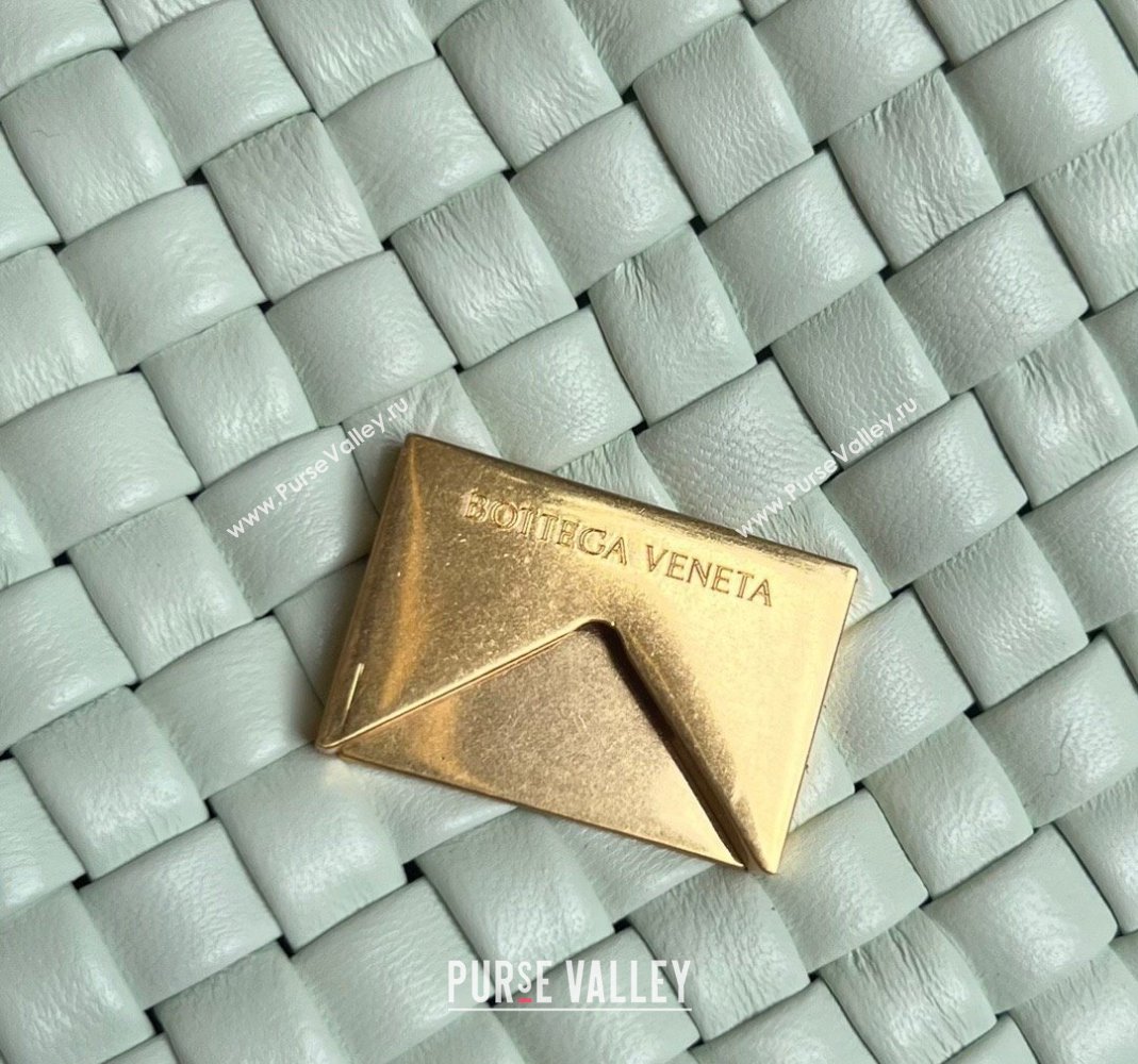 Bottega Veneta Cobble Small Shoulder Bag in Intreccio Leather Glacier Green 2023 709418 (WT-240419026)