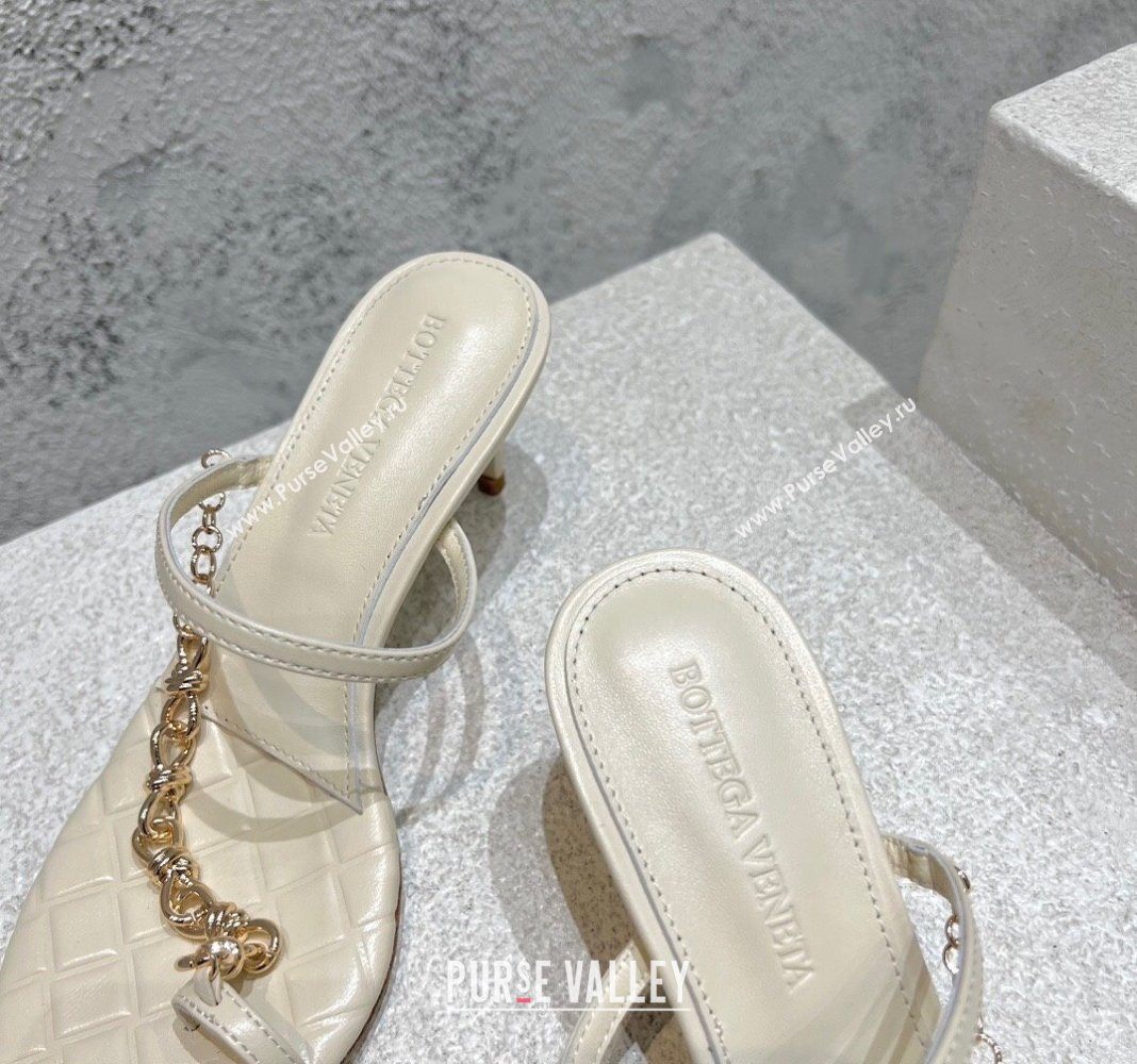 Bottega Veneta Leaf Heel Sandals 6.5cm with Chain in Lambskin White 2024 (MD-240430172)