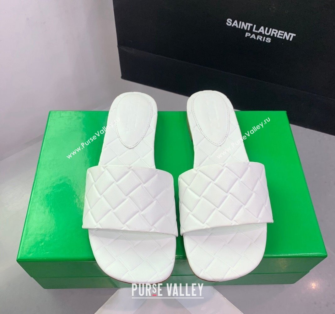 Bottega Veneta Amy Flat Slide Sandals in Lambskin White 2024 0430 (KER-240430158)