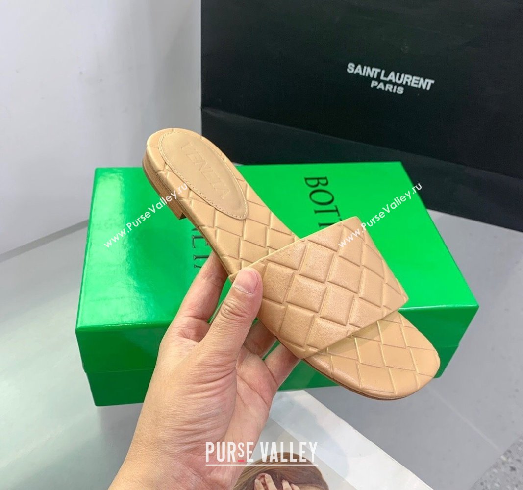 Bottega Veneta Amy Flat Slide Sandals in Lambskin Beige 2024 0430 (KER-240430159)