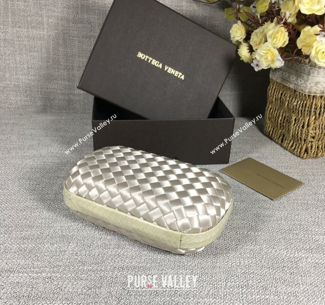 Bottega Veneta Satin Knot Mini Clutch Light Silver 2024 BV8651 (WT-240528020)