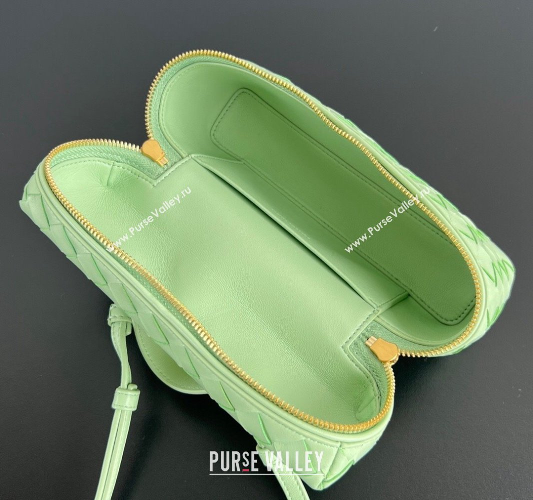 Bottega Veneta Bang Bang Vanity Case in Intrecciato Leather Fresh mint Green 2024 789109 (WT-240528048)