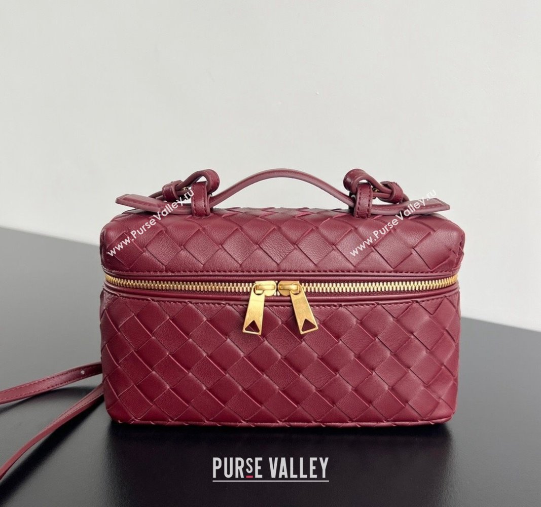 Bottega Veneta Bang Bang Vanity Case in Intrecciato Leather Cherry Red 2024 789109 (WT-240528050)