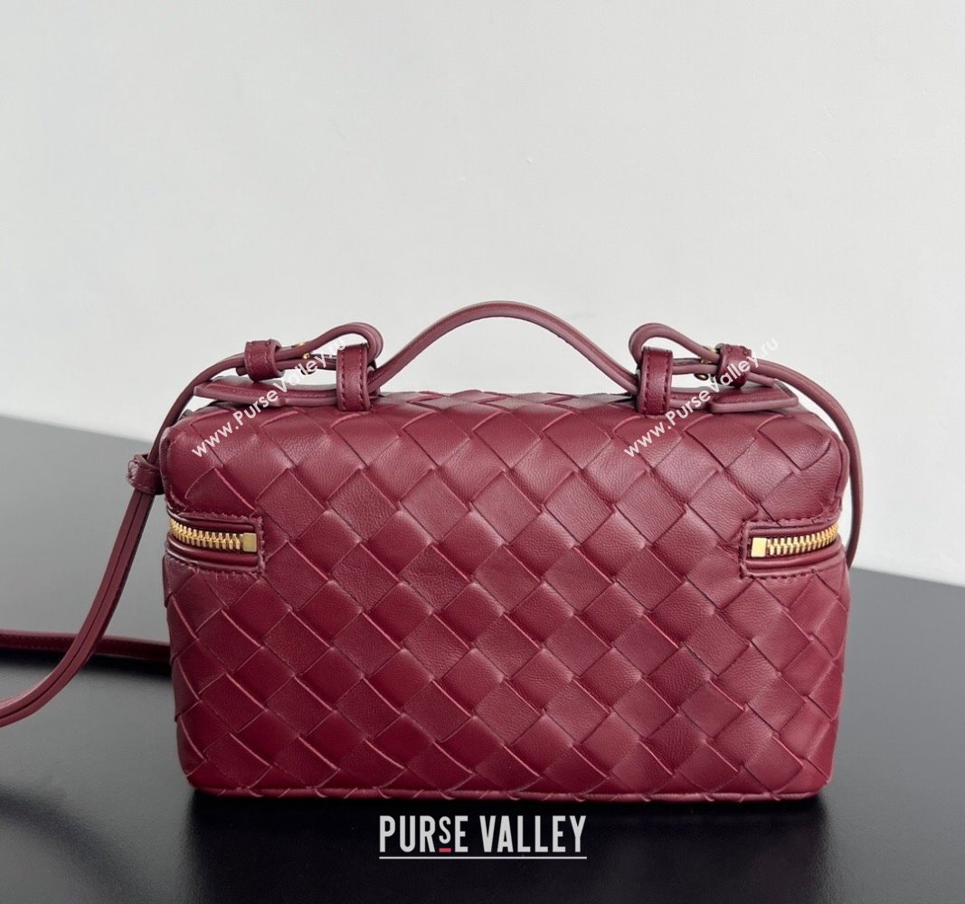 Bottega Veneta Bang Bang Vanity Case in Intrecciato Leather Cherry Red 2024 789109 (WT-240528050)