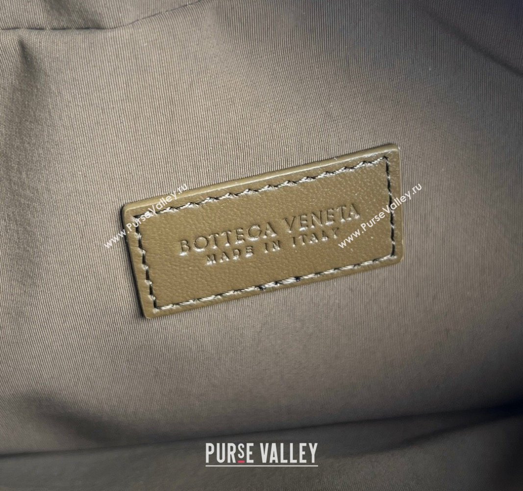 Bottega Veneta Mens Intrecciato Leather Travel Pouch Pale Green 2024 729295 (WT-240528058)