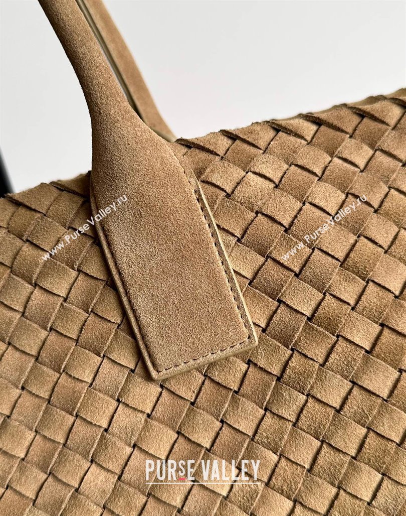 Bottega Veneta Large Cabat Tote Bag in Intreccio Suede Light Brown 2024 608811 (XY-240528073)