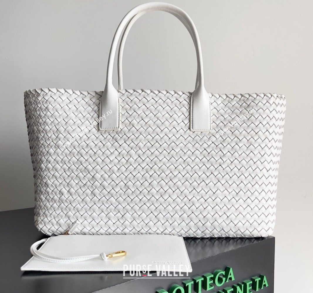 Bottega Veneta Large Cabat Tote Bag in Intreccio Leather White2 2024 608811 (XY-240528079)