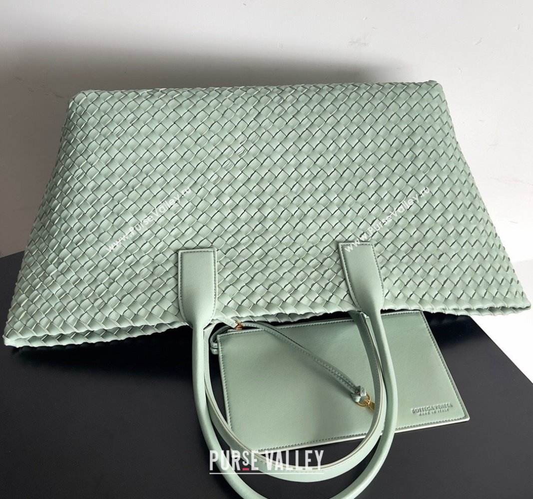 Bottega Veneta Large Cabat Tote Bag in Intreccio Leather Pale Green 2024 608811 (XY-240528083)