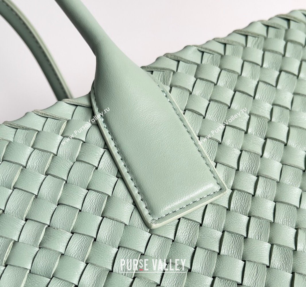 Bottega Veneta Large Cabat Tote Bag in Intreccio Leather Pale Green 2024 608811 (XY-240528083)