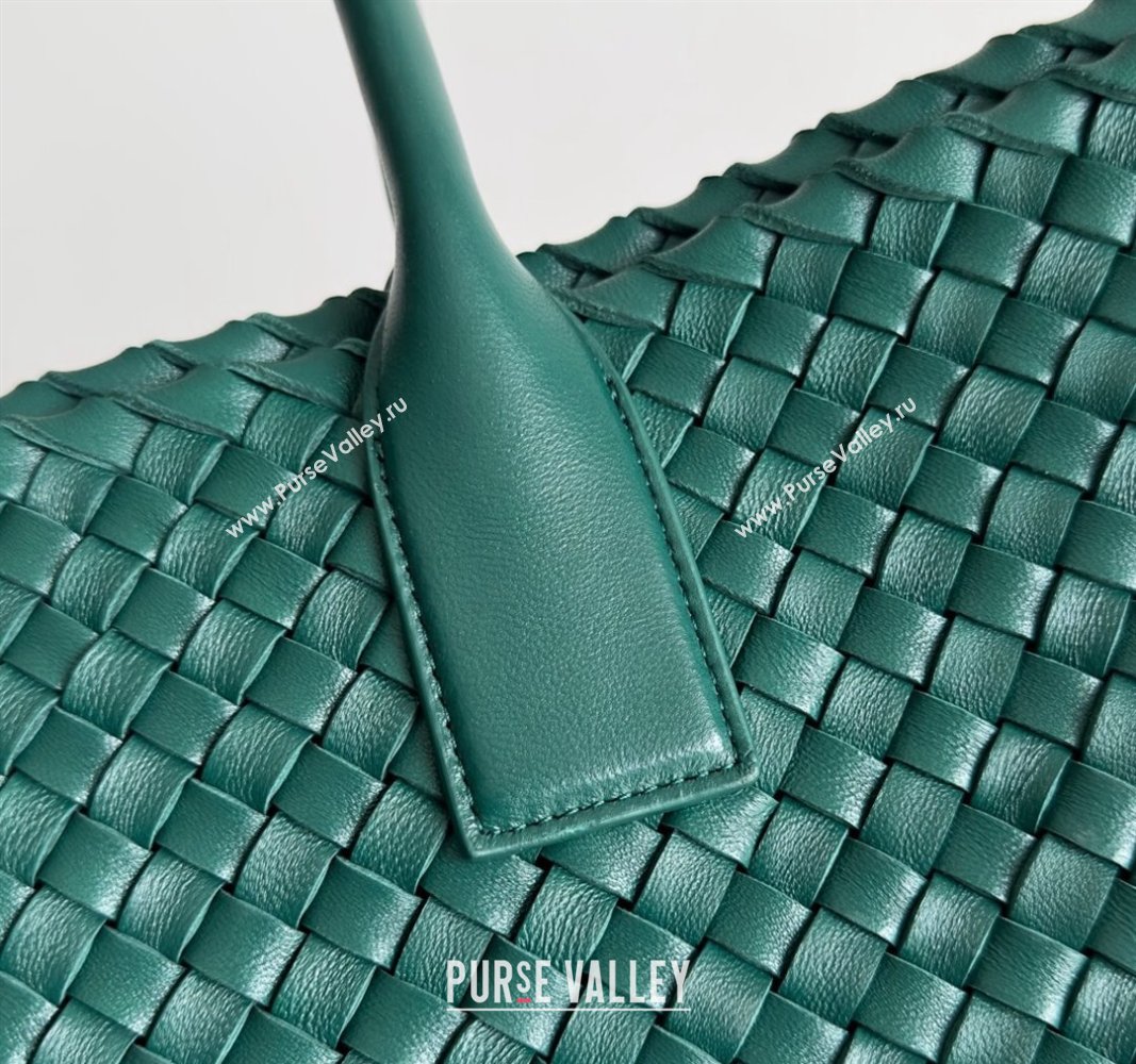 Bottega Veneta Large Cabat Tote Bag in Intreccio Leather Green 2 2024 608811 (XY-240528087)