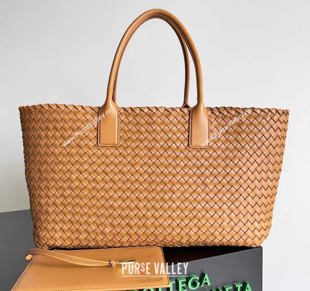 Bottega Veneta Large Cabat Tote Bag in Intreccio Leather light Brown 2024 608811 (XY-240528093)